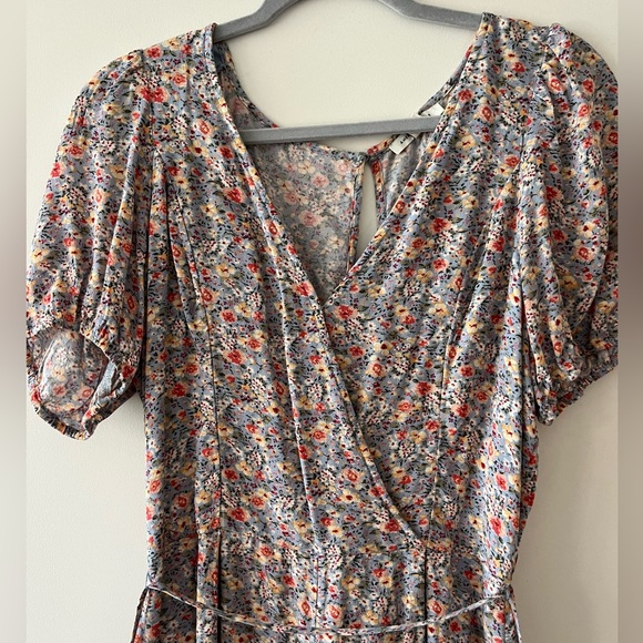 American Eagle floral romper - Picture 1 of 6